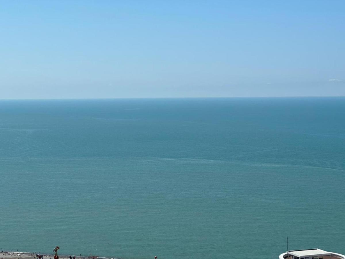 Moonlight Apart-Hotel Batumi Esterno foto