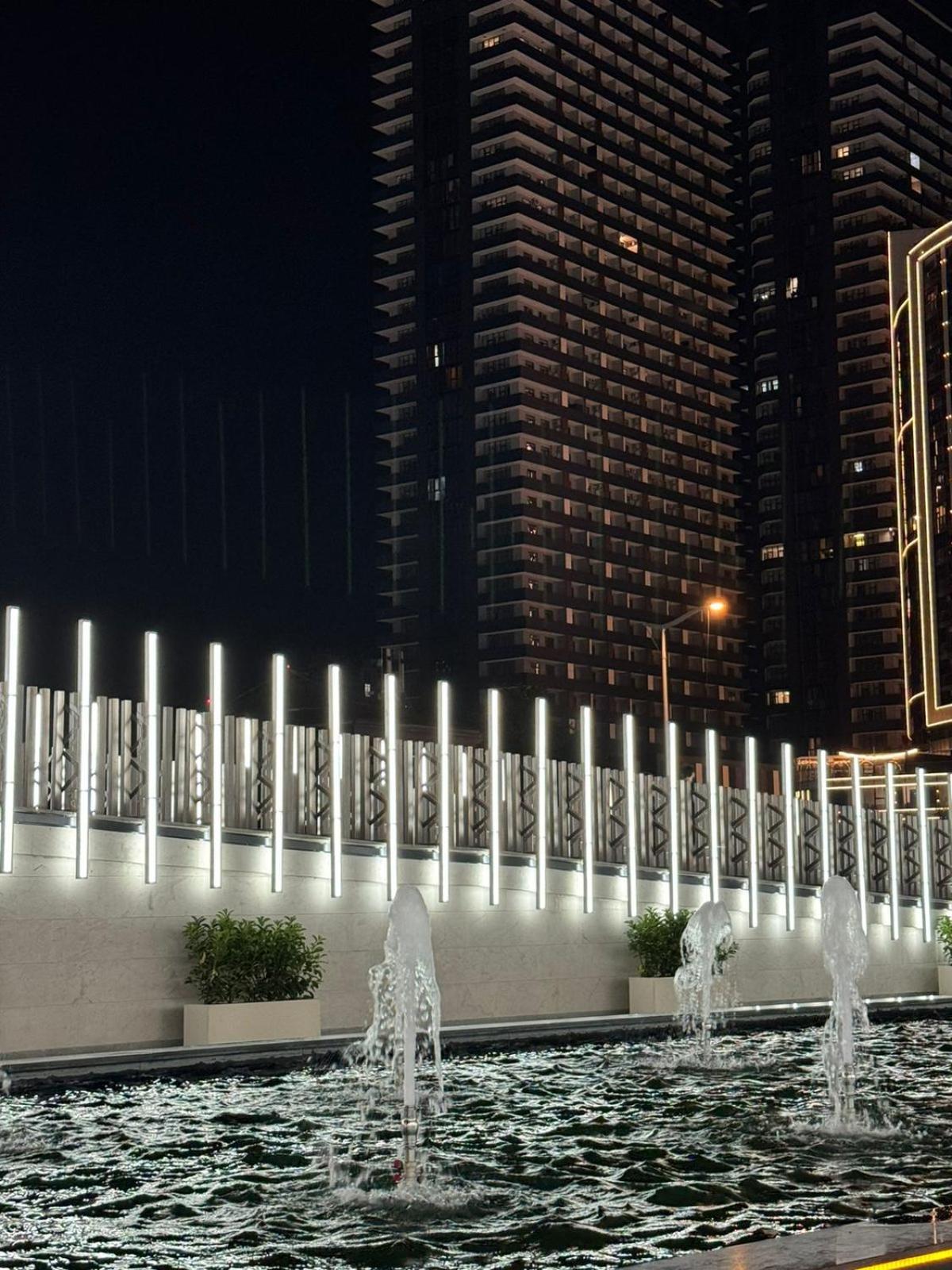 Moonlight Apart-Hotel Batumi Esterno foto