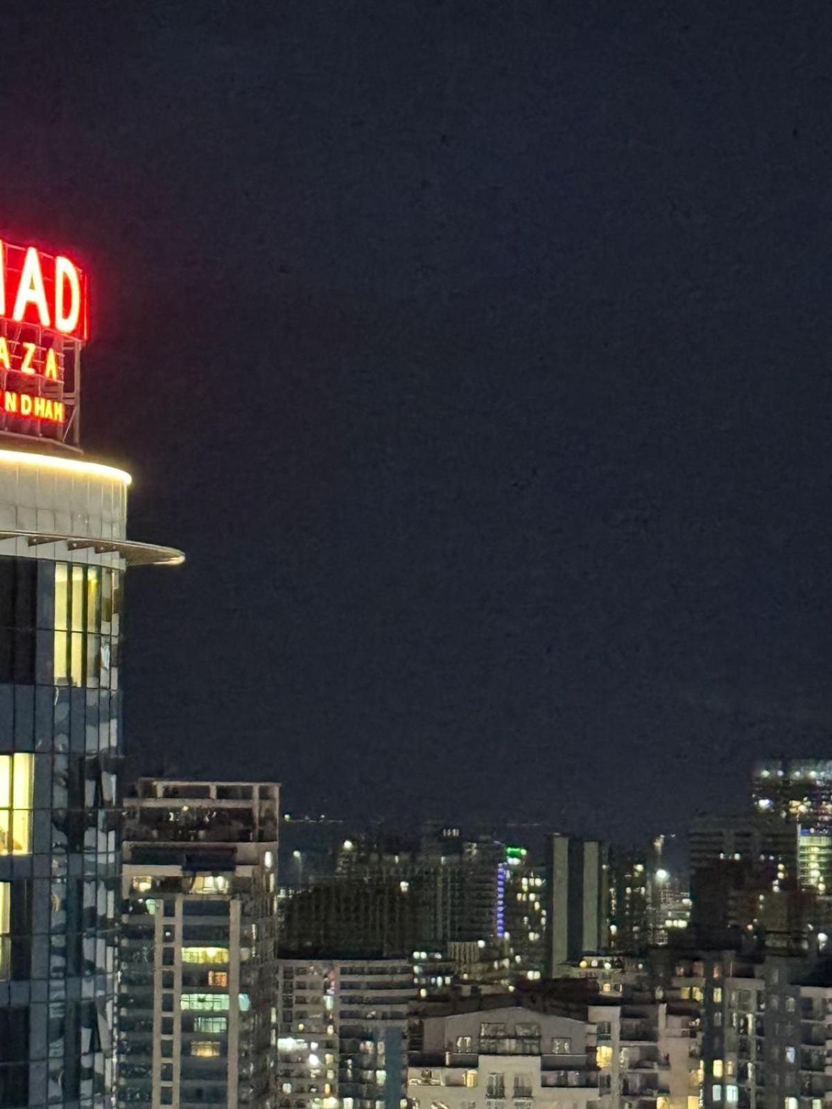 Moonlight Apart-Hotel Batumi Esterno foto