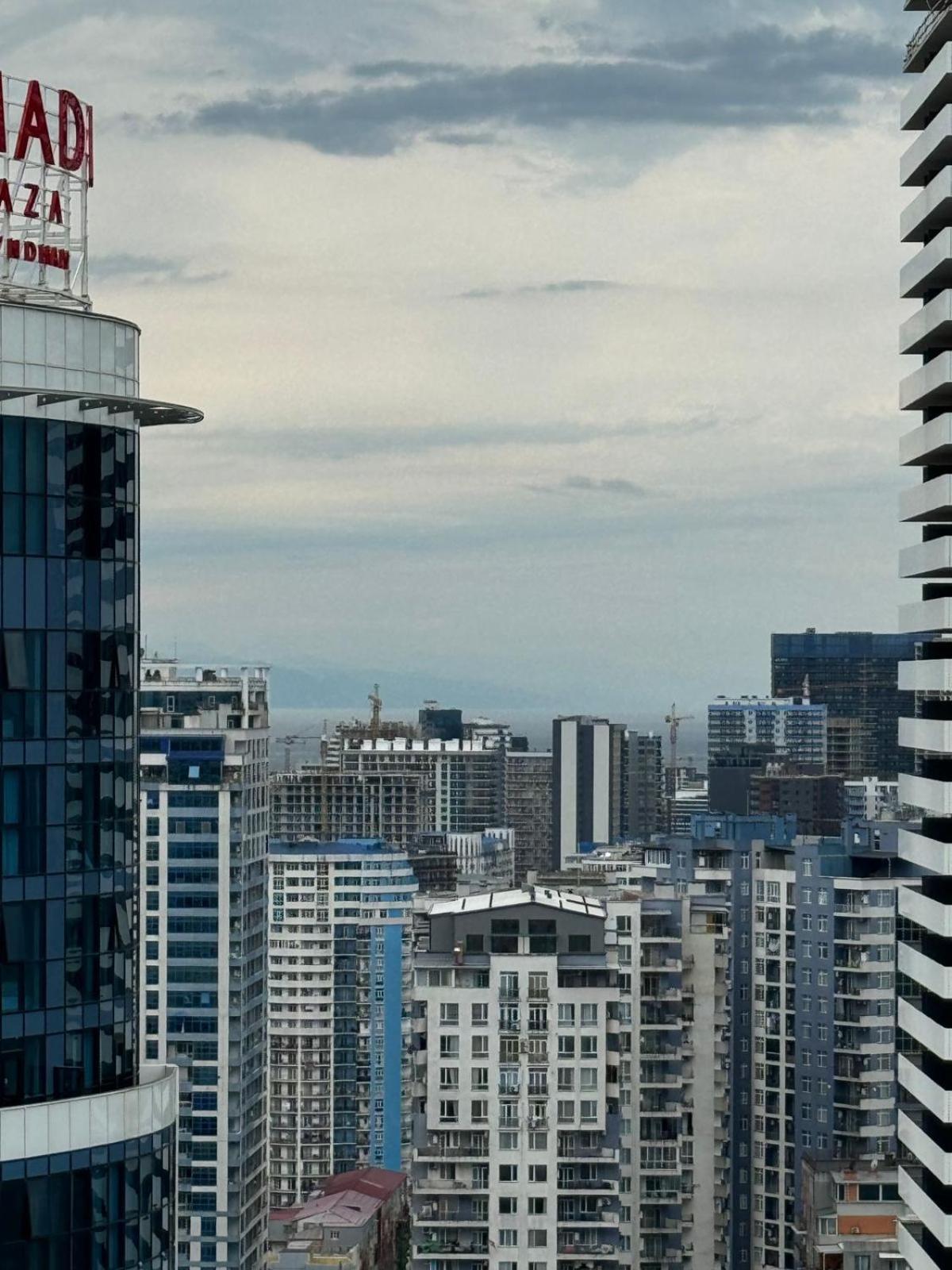 Moonlight Apart-Hotel Batumi Esterno foto