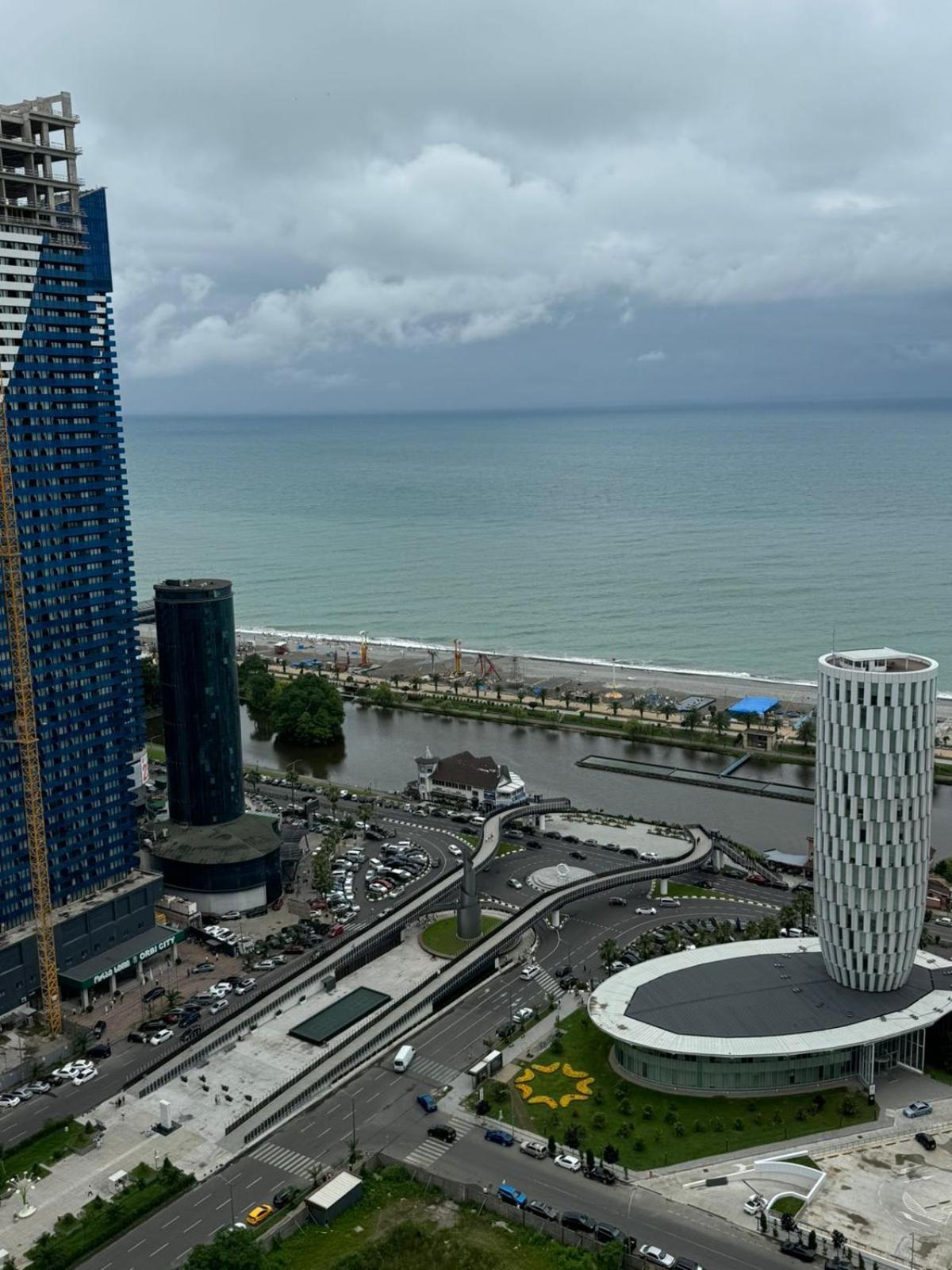 Moonlight Apart-Hotel Batumi Esterno foto
